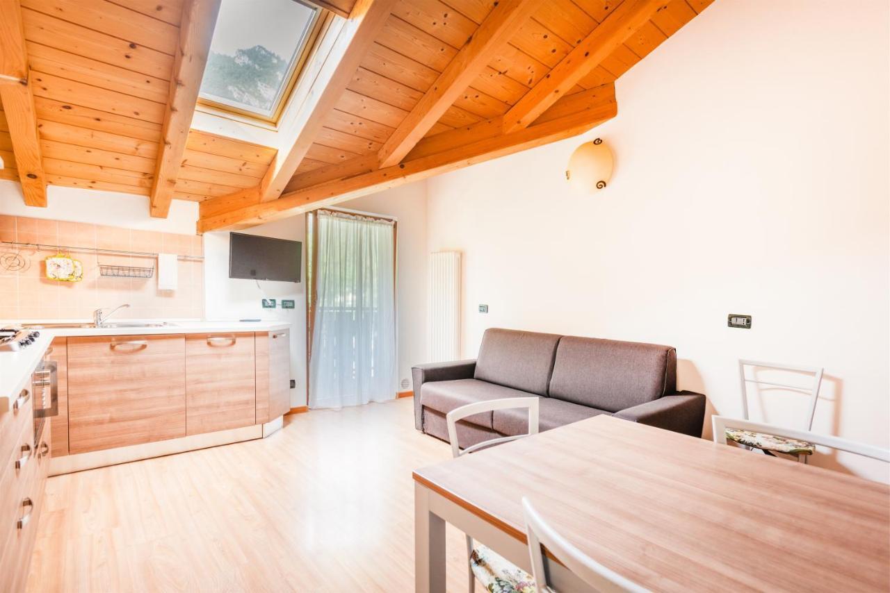 Residence Toli Pieve Di Ledro Exterior photo